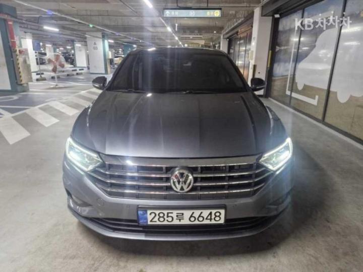 Volkswagen Jetta The 1.4 TSI Prestige 2