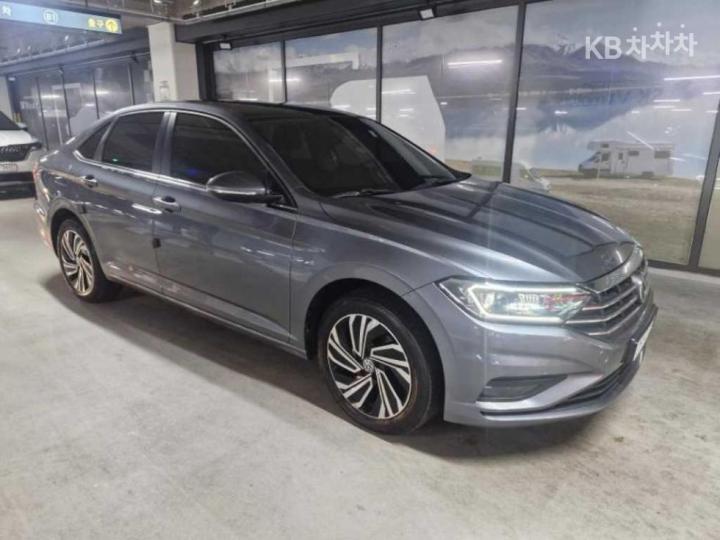 Volkswagen Jetta The 1.4 TSI Prestige 3