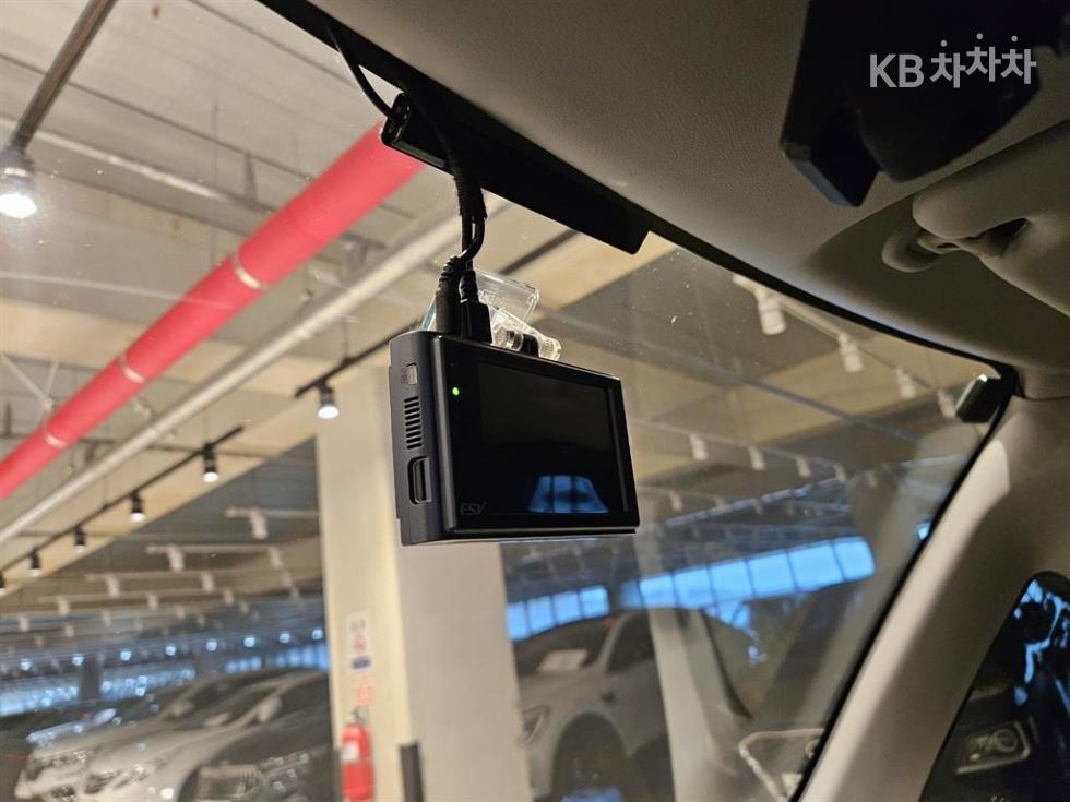 2020 - kia ray