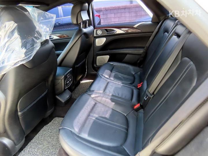 Lincoln MKZ New 2.0 Hybrid CVT Reserve 7