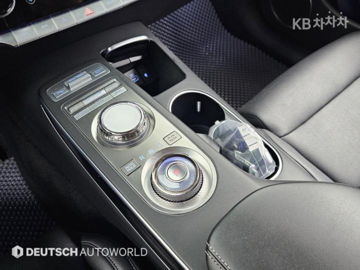 Genesis GV70 Diesel 2.2 2WD 10