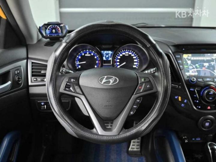 Hyundai Veloster Turbo D Spec Base Type 9