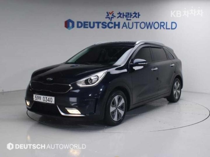 Kia Niro 1.6 Prestige 2