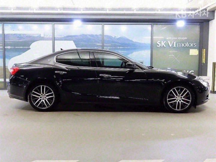 Maserati Ghibli 3.0 Diesel 4