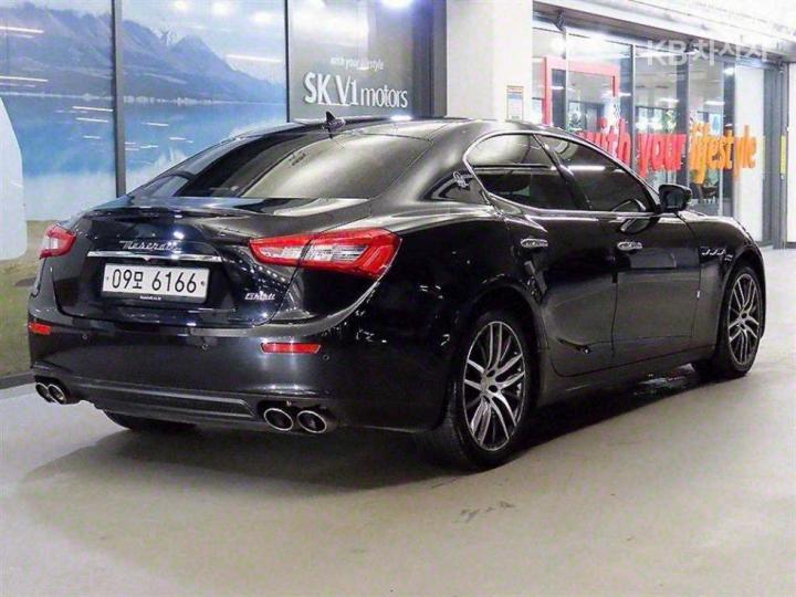 Maserati Ghibli 3.0 Diesel 5
