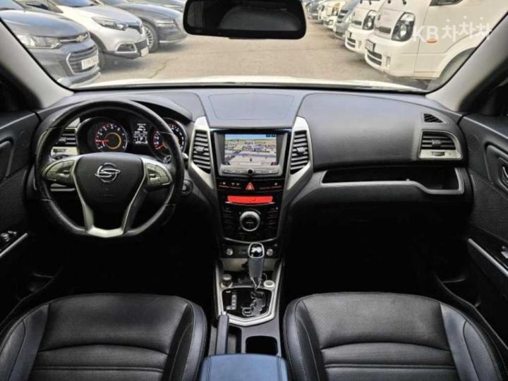 KG Mobility (Ssangyong) Tivoli Gasoline VX 7