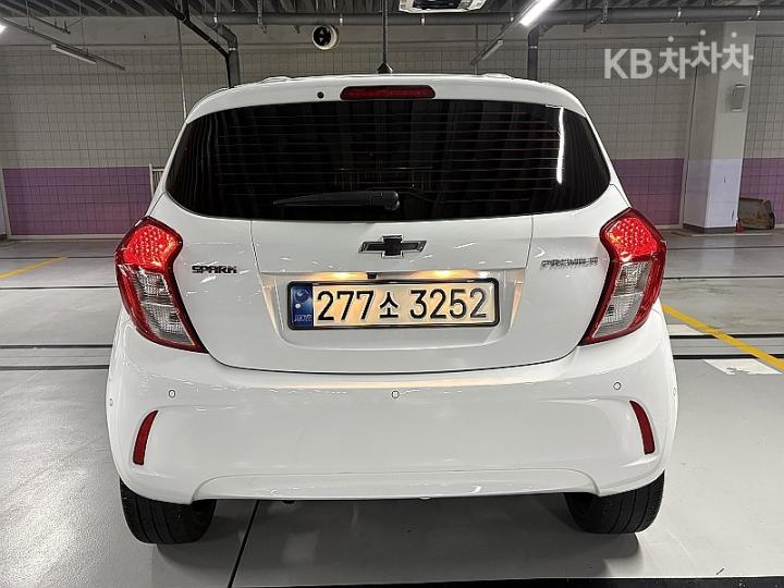 Chevrolet Spark Premier Base Type 5