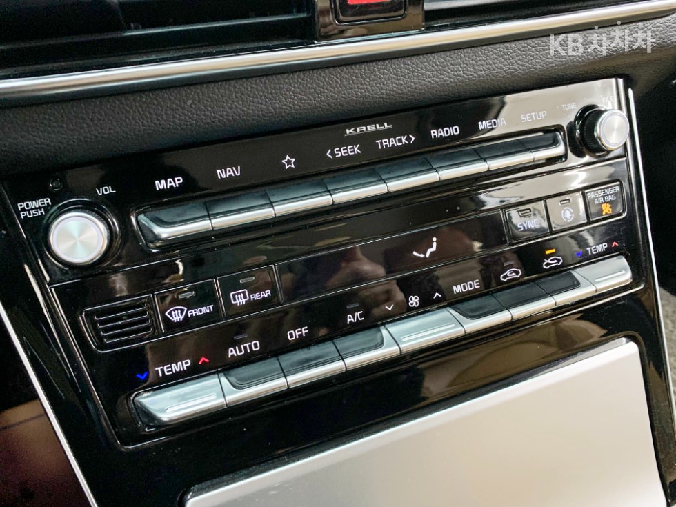 2020 - kia k7