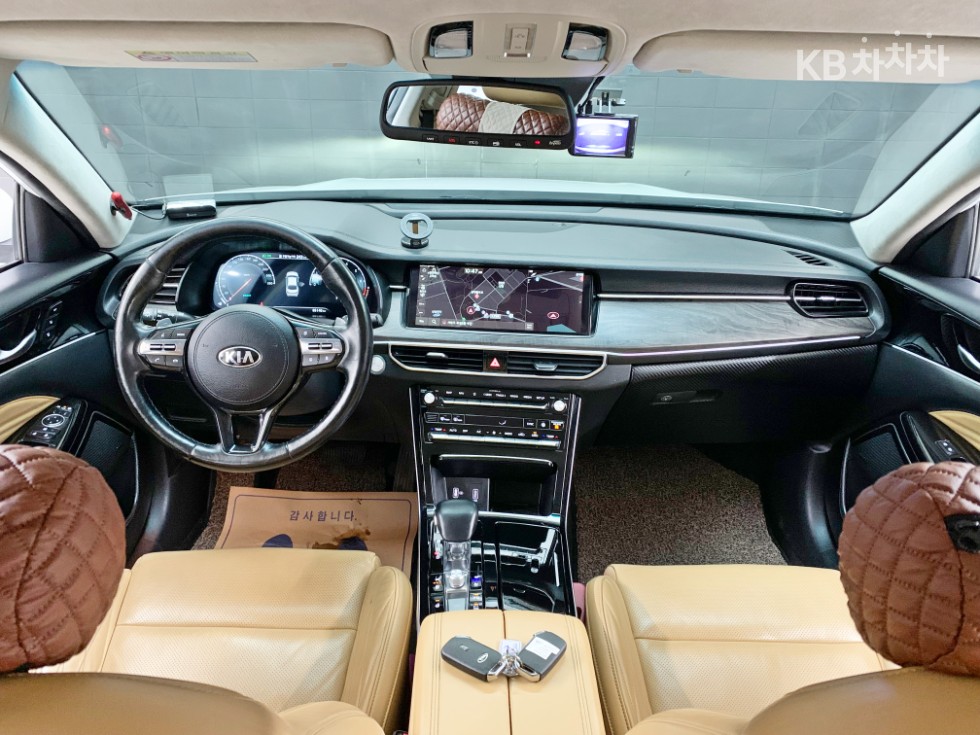 2020 - kia k7