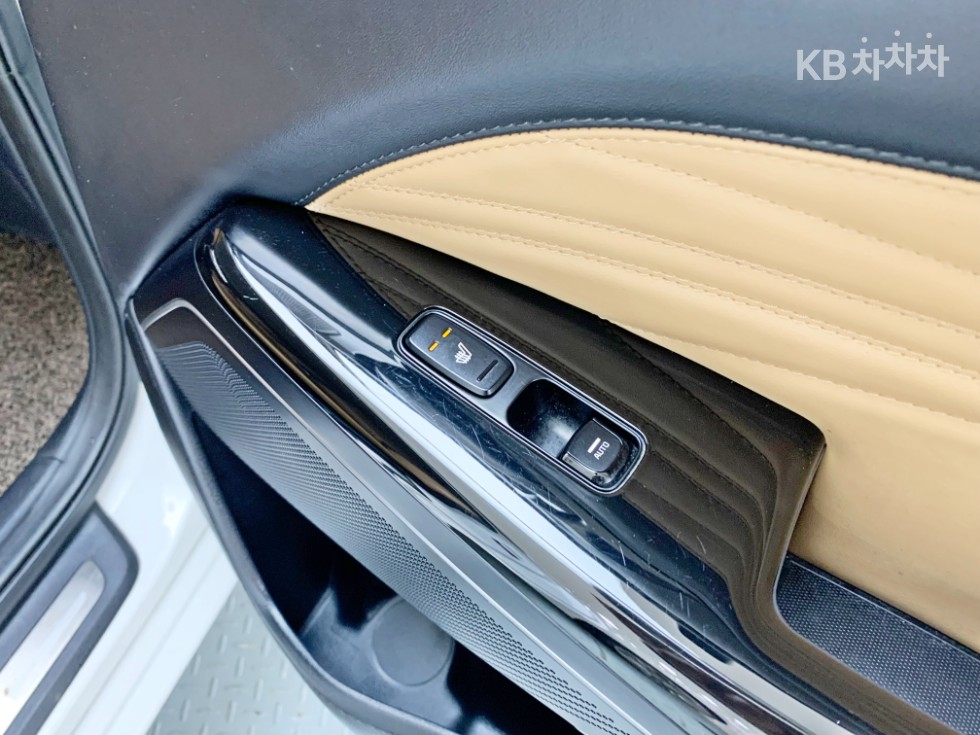 2020 - kia k7