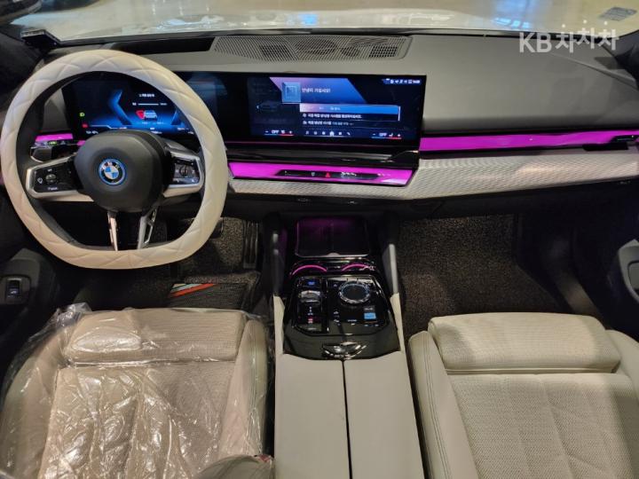 BMW i5 eDrive 40 M Sport 9