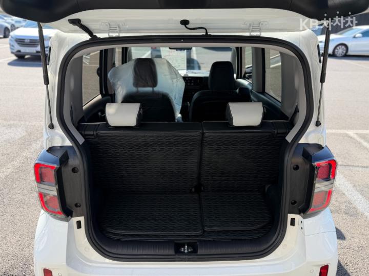 Kia Ray The EV Air 10