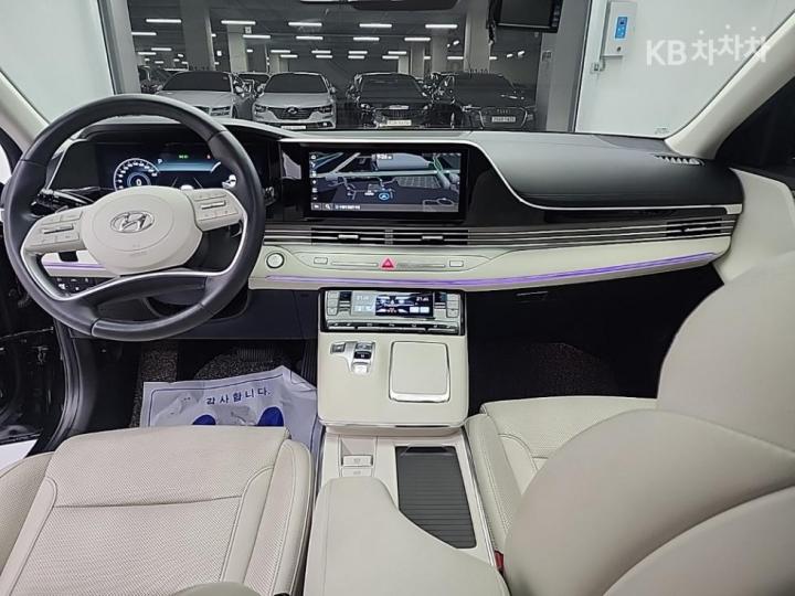 Hyundai Grandeur 2.5 LeBlanc 8