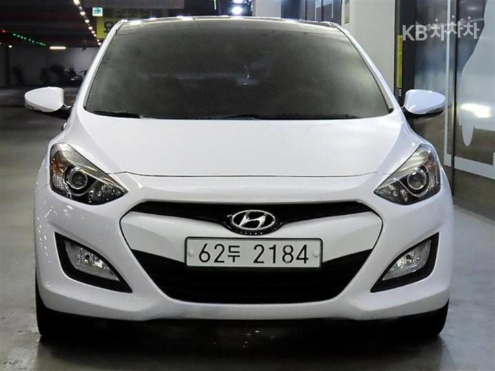 Hyundai i30 New 1.6 GDI Extreme 3