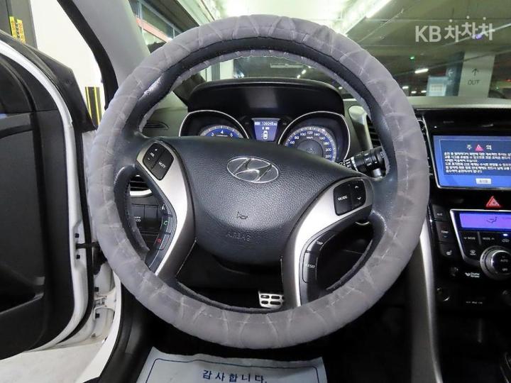 Hyundai i30 New 1.6 GDI Extreme 9