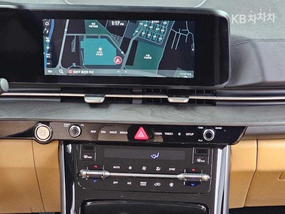 2021 - kia carnival
