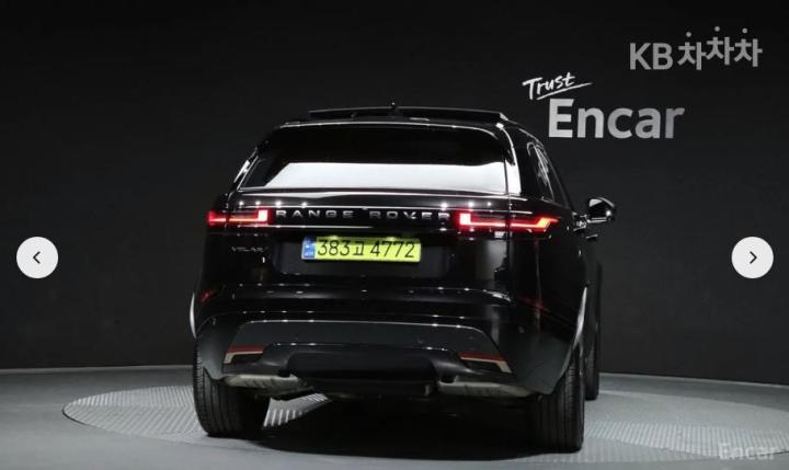 Land Rover Range Rover Velar P400 Dynamic HSE 4