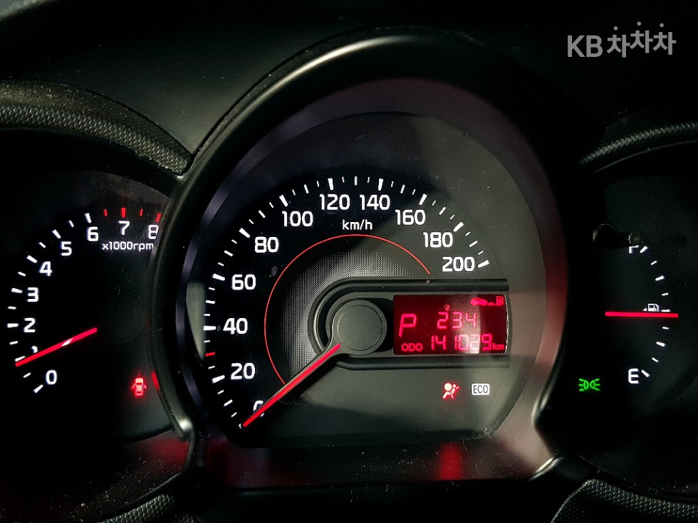 2014 - kia ray