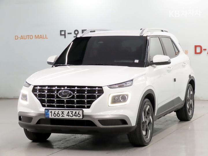 Hyundai Venue Gasoline 1.6 Premium 3