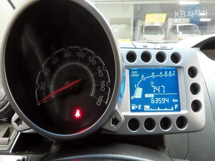 Chevrolet Matiz CREATIVE POP Regular 7