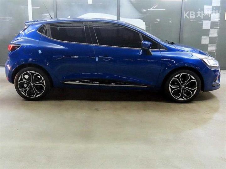 Renault Clio 1.5dci Intense 4