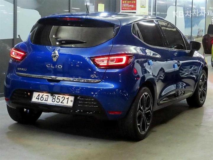 Renault Clio 1.5dci Intense 5