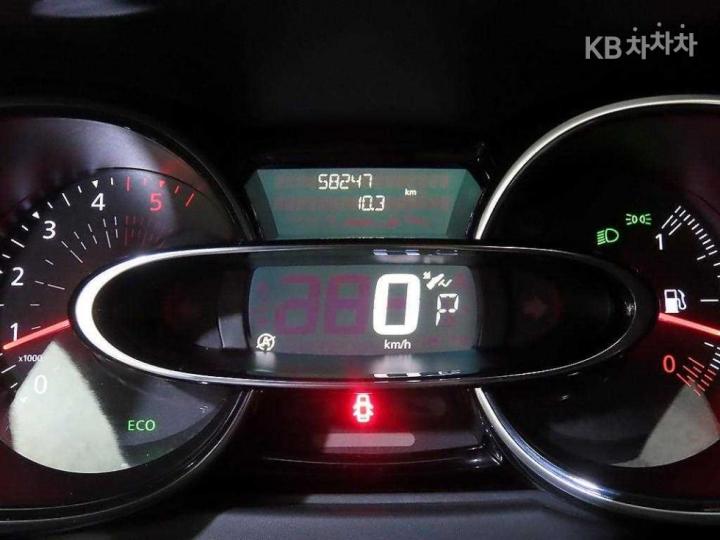 Renault Clio 1.5dci Intense 10