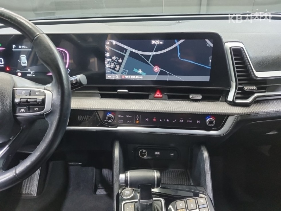 2022 - kia sportage