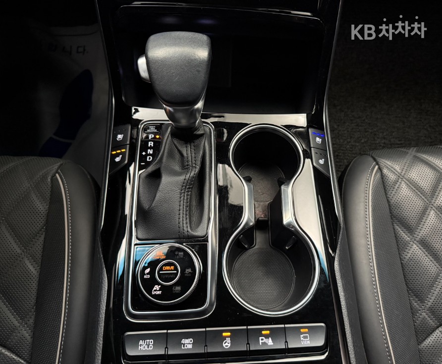 2024 - kia mohave