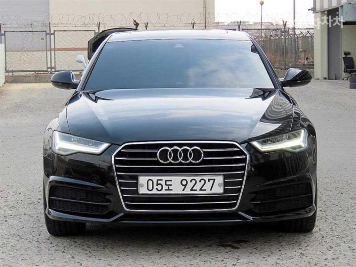 Audi A6 NEW 35 TDI Premium C7