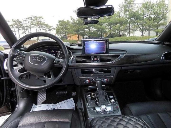 Audi A6 NEW 35 TDI Premium C7 8
