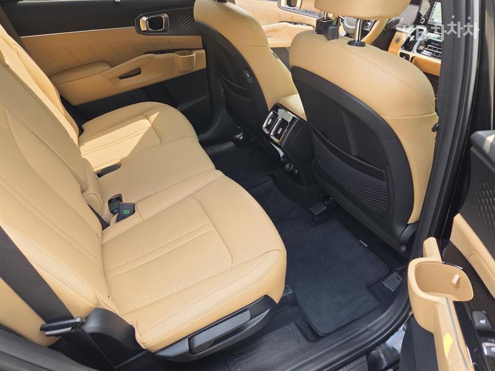 2022 - kia sorento