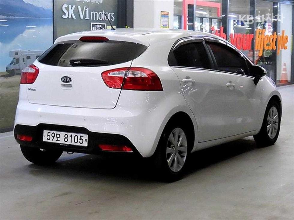 2014 - kia pride