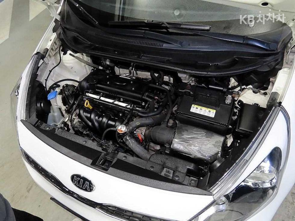 2014 - kia pride