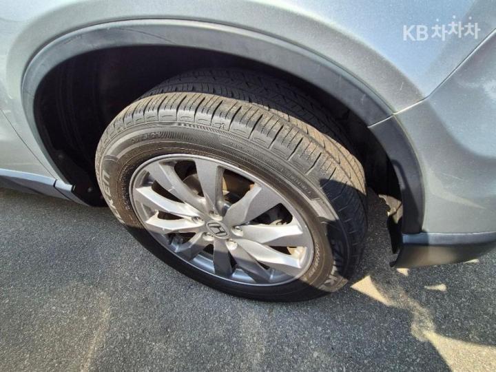 Honda CR-V 2.4 4WD 8