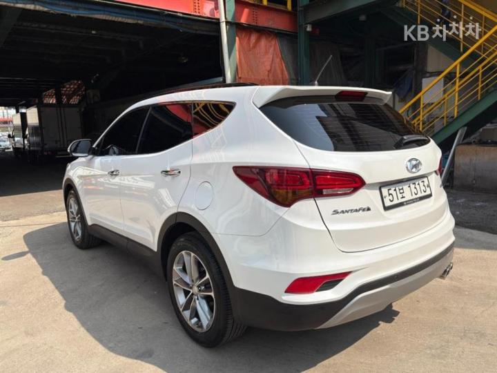 Hyundai Santa Fe The Prime Diesel R2.0 2WD Exclusive Base — фото 2