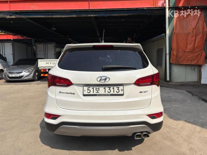 Hyundai Santa Fe The Prime Diesel R2.0 2WD Exclusive Base — фото 4