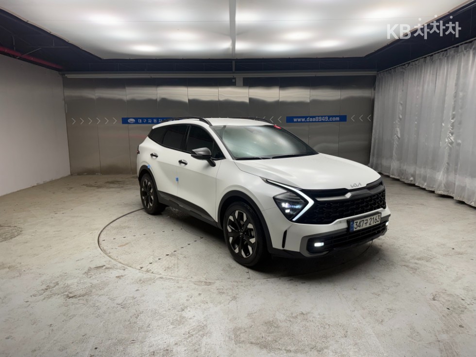 2022 - kia sportage