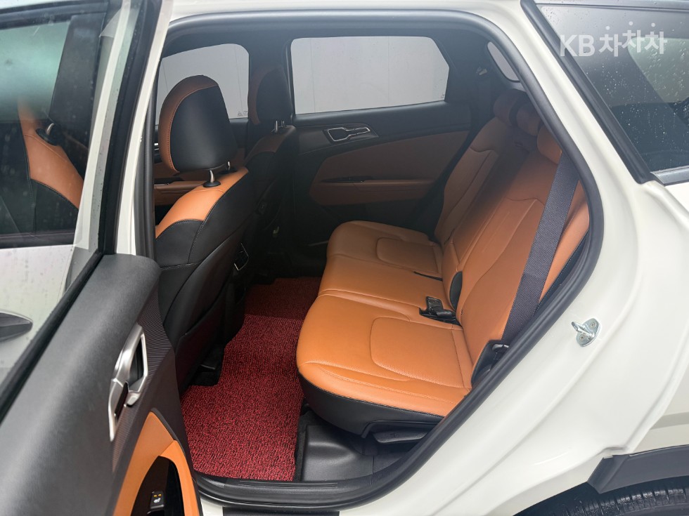 2022 - kia sportage