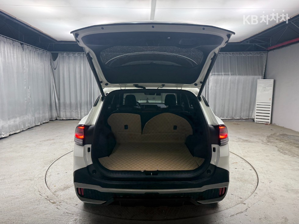 2022 - kia sportage