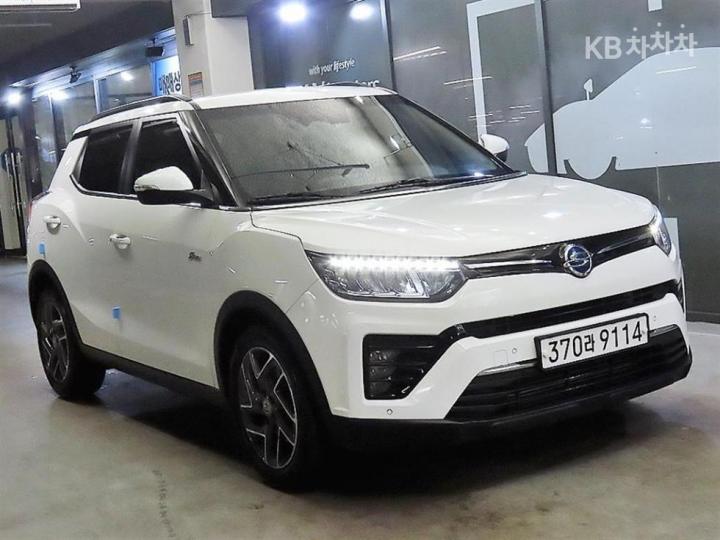 KG Mobility (Ssangyong) Tivoli Very New Gasoline V3 2WD Base Type