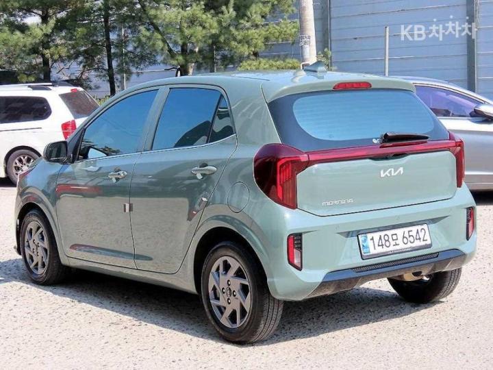 Kia Morning JA 1.0 Gasoline Prestige 4
