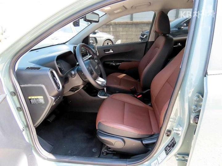 Kia Morning JA 1.0 Gasoline Prestige 6