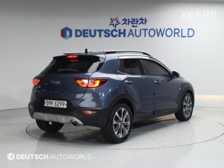 Kia Stonic Gasoline 1.0 T-GDi Trendy 3