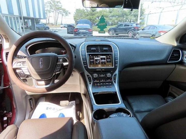 Lincoln Nautilus U540 2.7 Gasoline Reserve 8