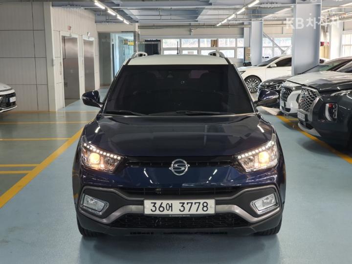 KG Mobility (Ssangyong) Tivoli Air Gasoline 2WD IX 3