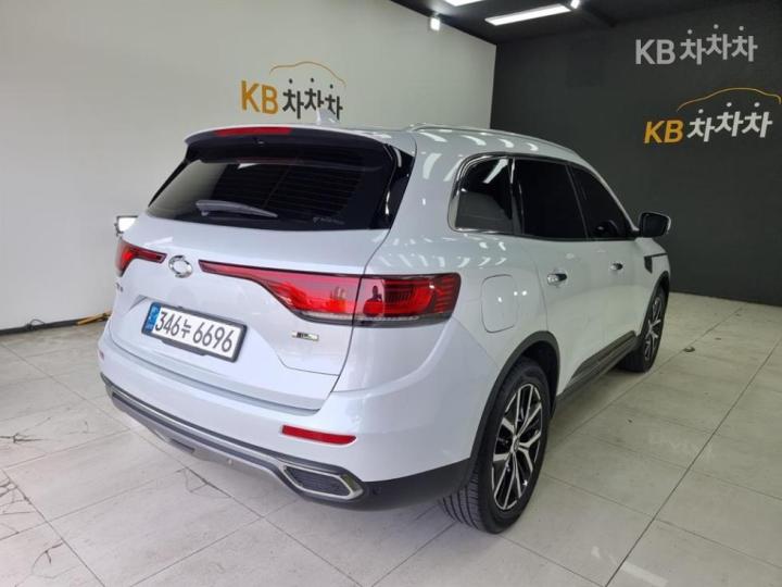 Renault Korea QM6 The New 2.0 LPe 2WD RE Signature — фото 3