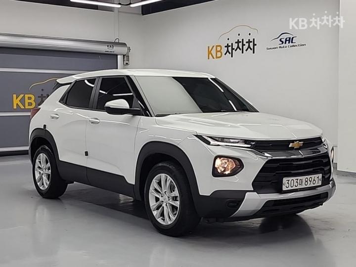 Chevrolet Trailblazer 1.2 Gasoline 2WD LT 5