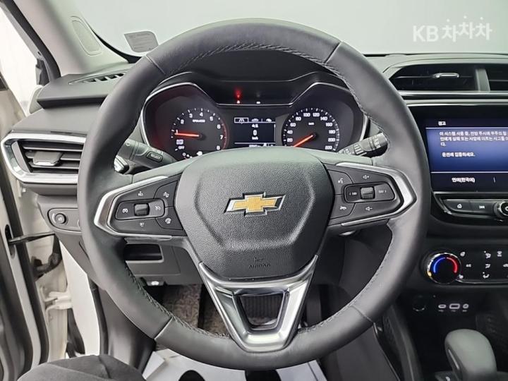 Chevrolet Trailblazer 1.2 Gasoline 2WD LT 10