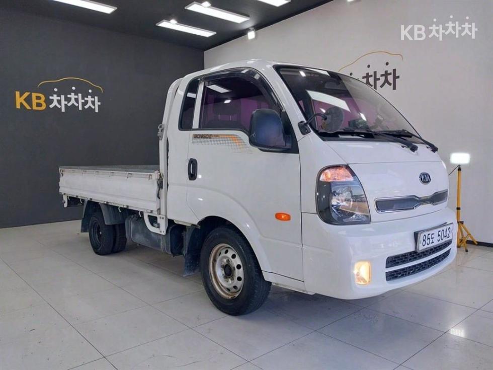 2013 - kia bongo iii